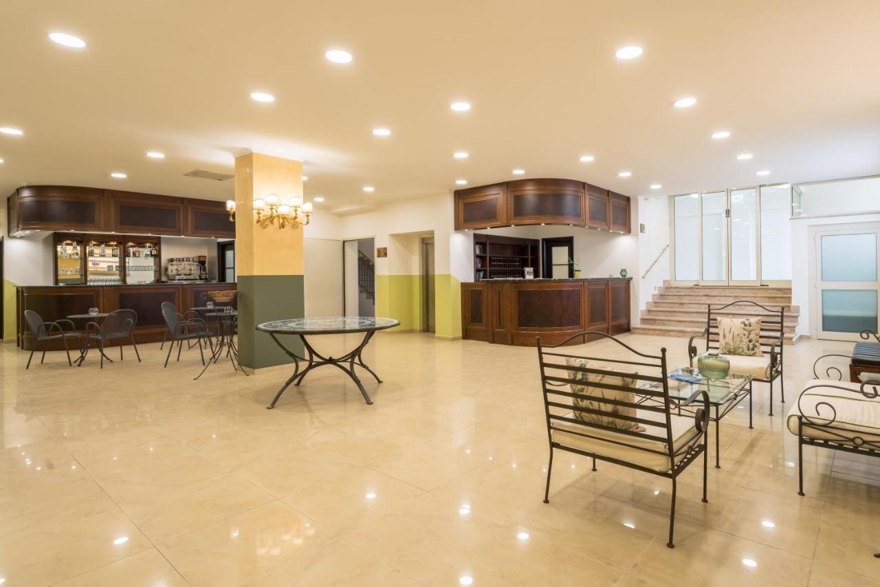 Hotel Orizzonte Letojanni Εξωτερικό φωτογραφία
