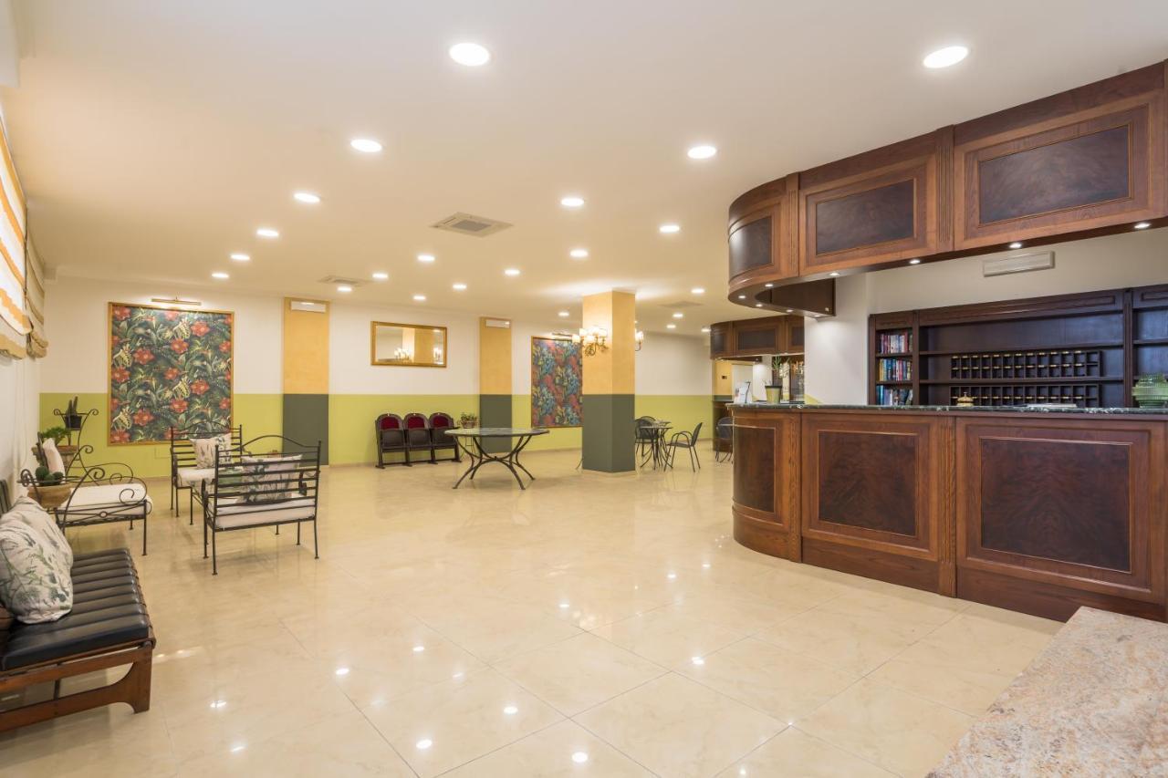 Hotel Orizzonte Letojanni Εξωτερικό φωτογραφία
