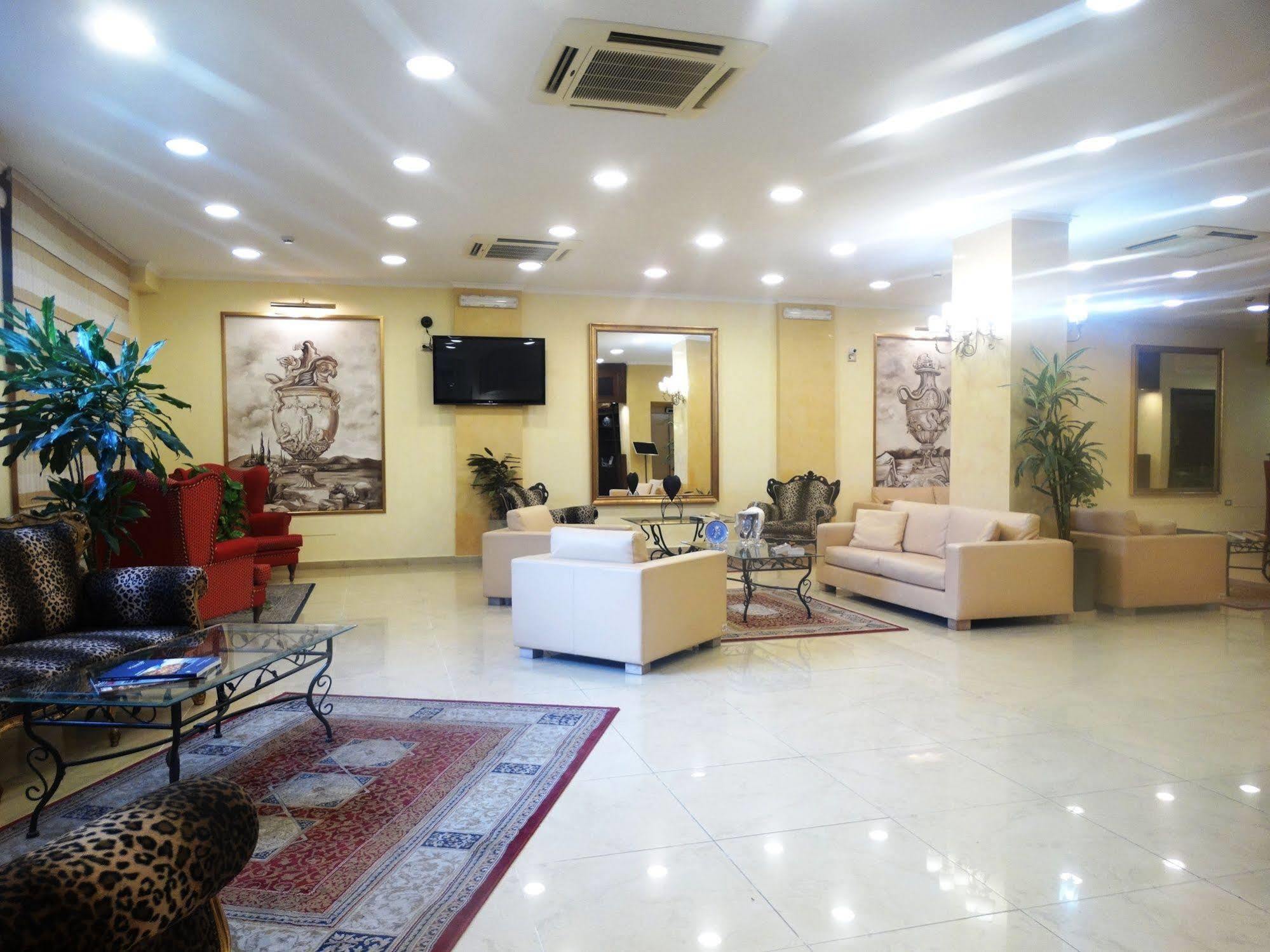 Hotel Orizzonte Letojanni Εξωτερικό φωτογραφία